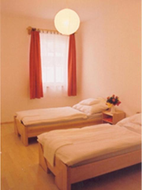 Rézkakas Fogadó Zirc Habitación foto