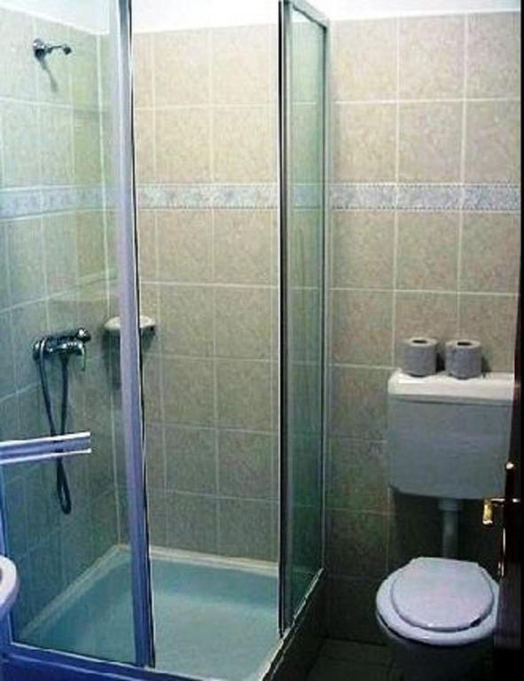 Rézkakas Fogadó Zirc Habitación foto